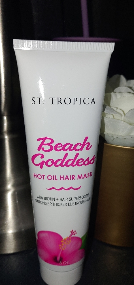 St. Tropica Beach Goddess